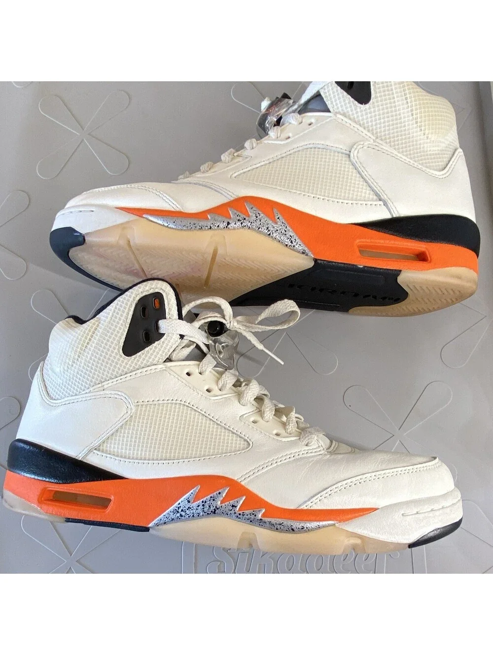 Air Jordan 5 Retro DC1060-100 Shattered Backboard Men's Sneakers Size 9.5